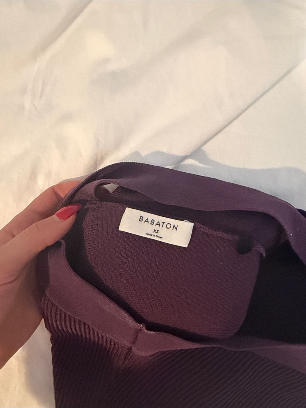 Aritzia Ribbed Cross-Strap Crop Top - Plum - Picture 3 of 3